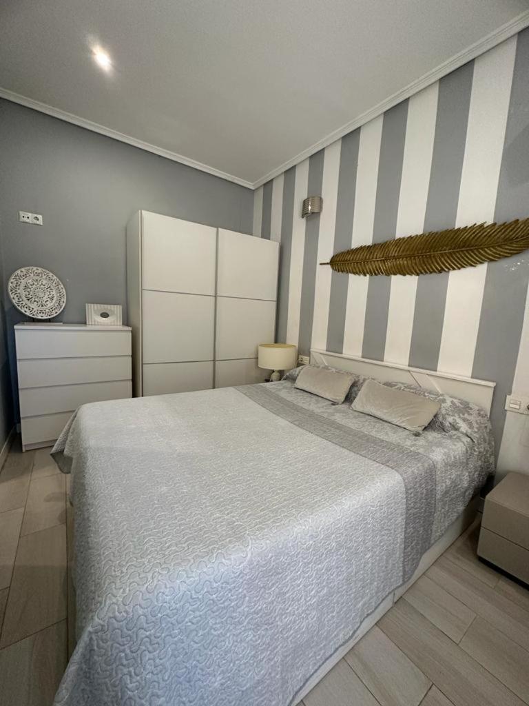 Las Casitas De La Playa Apartment Valencia Bagian luar foto