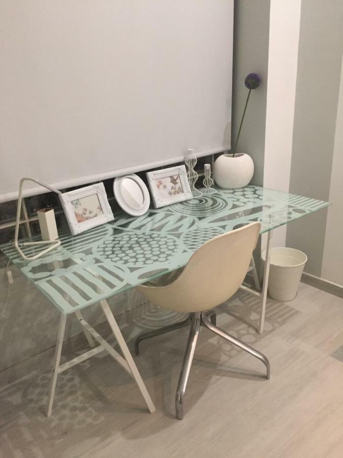 Las Casitas De La Playa Apartment Valencia Bagian luar foto