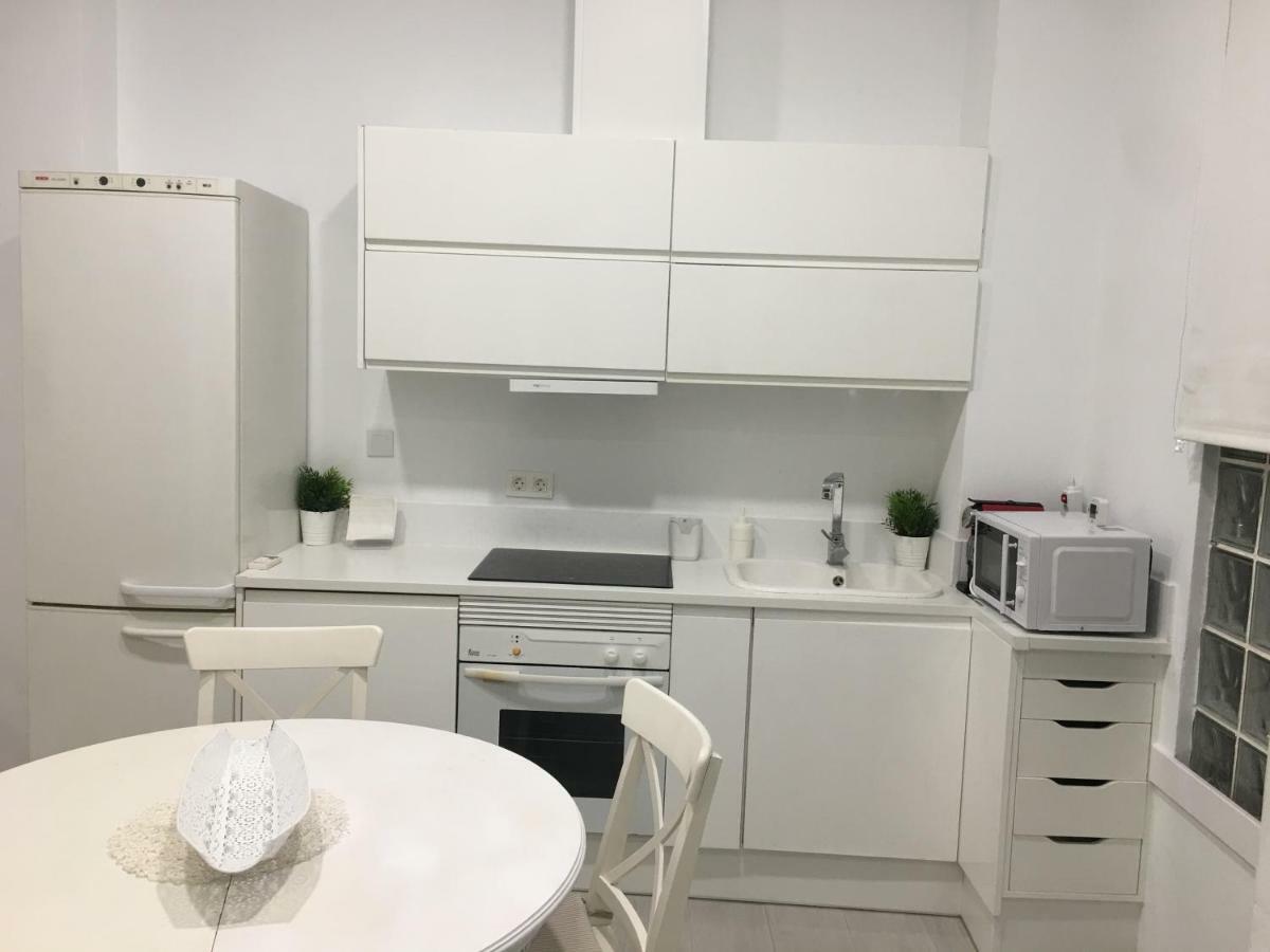Las Casitas De La Playa Apartment Valencia Bagian luar foto